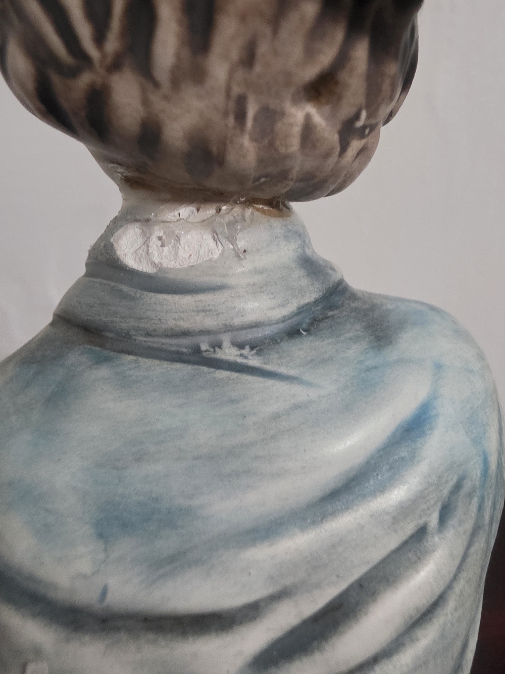 Capidimonte Porcelain Mountain Man Figurine.  Made In Iyaly - Picture 4 of 6